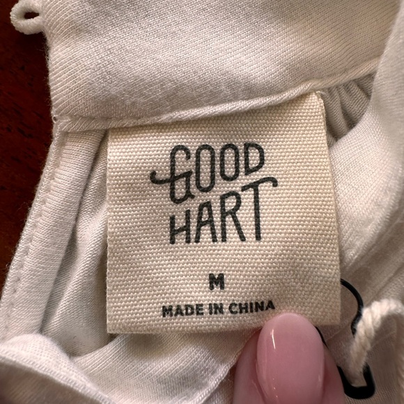 Good Hart Elegant White Lace Chemise - Picture 3 of 5